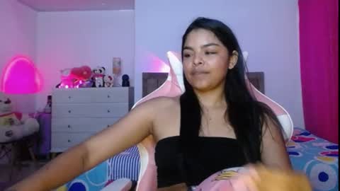Danna dulce online show from June 24, 6:15 pm