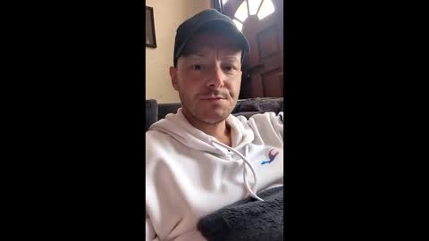 sexy lad looking for fun online show from June 8, 2:40 pm