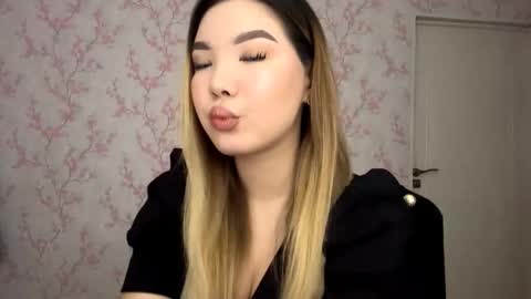 Elina online show from February 17, 7:18 am