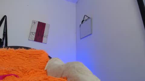 Snapshot of sammy_exotic chatting on January 9, 3:58 am sammy_exotic online show from January 9, 3:58 am