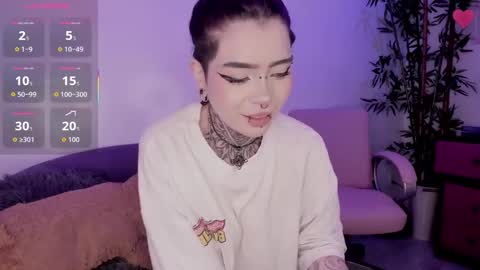 Snapshot of sammy_f_uck chatting on October 18, 1:43 am Samantha online show from October 18, 1:43 am
