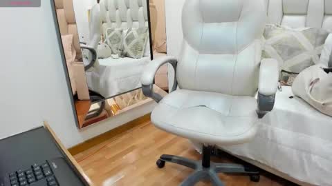 Sammy online show from October 22, 6:20 pm