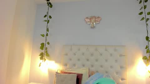 Samantha online show from December 3, 5:19 am