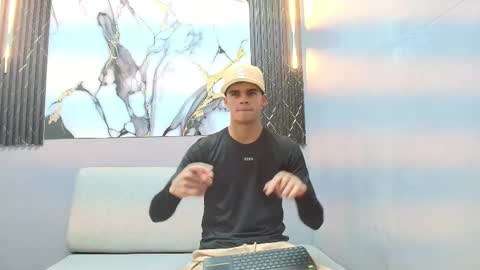 SAMUEL online show from February 2, 12:23 pm