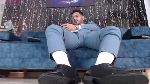  Samuel Coopper  online show from November 8, 2:31 pm