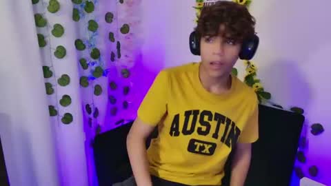 Sammy online show from July 30, 4:57 am