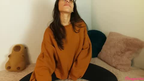 Special show on 17 december and 23 UwU online show from February 12, 4:23 am