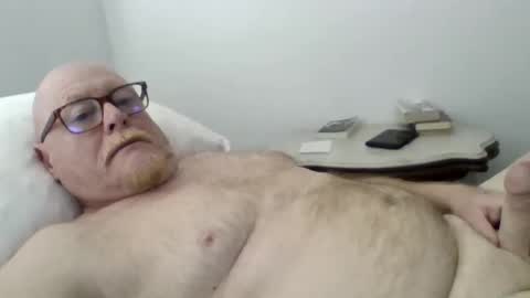 sanager40 online show from March 1, 4:22 pm