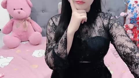 sanami_sian_ online show from April 29, 2:38 am