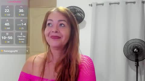 Sanddi  online show from October 23, 9:37 pm