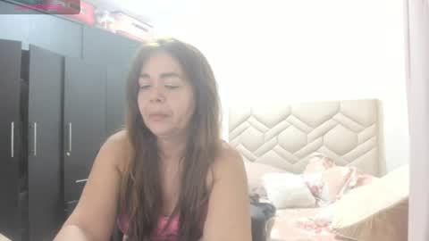 Sanddi  online show from July 18, 2:13 am