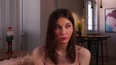 Isabel but you can call me Bella online show from June 25, 3:47 am