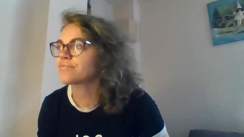 Sandra online show from May 19, 1:51 pm