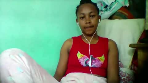 sandra1253099 online show from December 5, 7:07 am