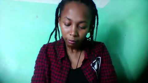 sandra1253099 online show from February 10, 8:17 am