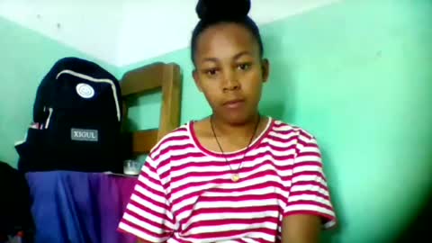 sandra1253099 online show from June 18, 7:03 am