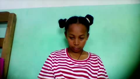 sandra1253099 online show from June 17, 7:02 am