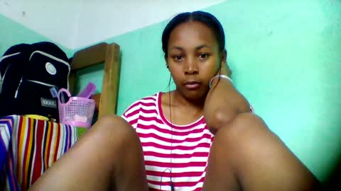 sandra1253099 online show from July 12, 9:56 am