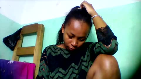 sandra1253099 online show from July 11, 9:34 am