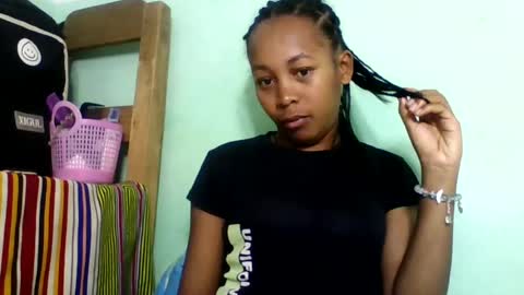 sandra1253099 online show from July 21, 7:43 am
