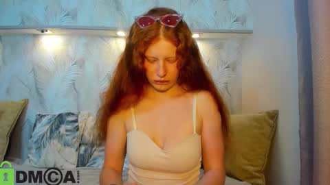 Sandra online show from November 7, 1:52 am