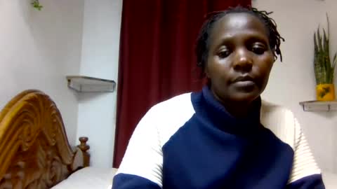sandra online show from June 15, 6:00 pm