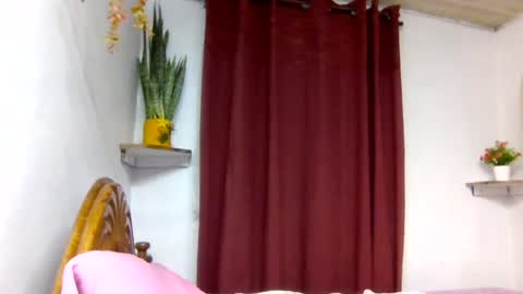 sandra online show from July 21, 2:19 pm