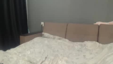 sandra_smith3007 online show from May 17, 10:46 am