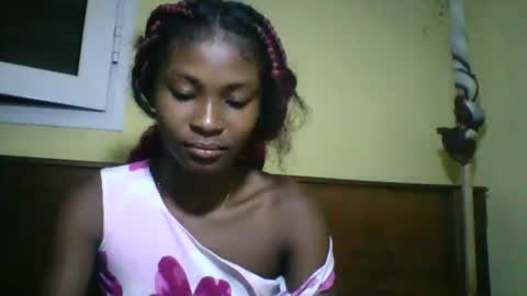 sandricaaa online show from April 17, 6:49 am