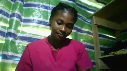 sandricaaa online show from April 23, 9:39 am