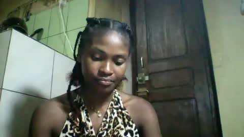 sandricaaa online show from April 29, 7:29 pm