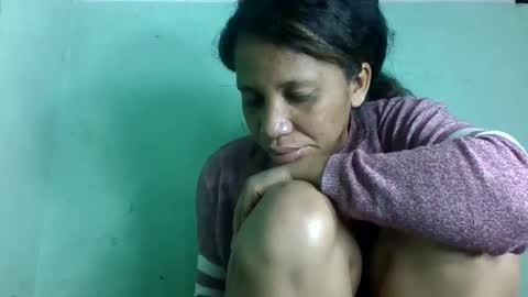 sandrinah788632 online show from July 17, 4:09 pm