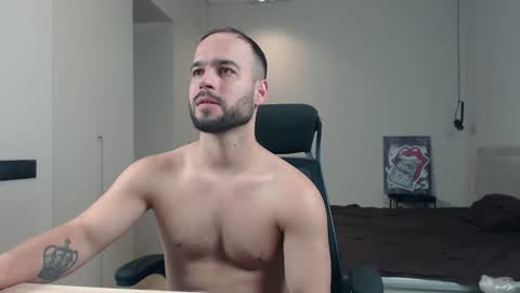 DeAlex online show from December 21, 5:08 pm