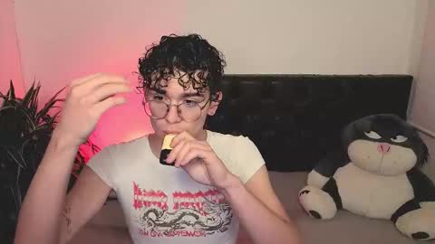 sandro_vitali online show from November 2, 4:23 am