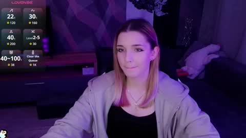 sandy_belle88 online show from October 22, 7:37 pm