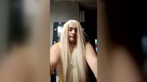 sandy_hoty online show from August 6, 1:47 am