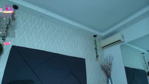 SAM  online show from February 21, 11:57 am