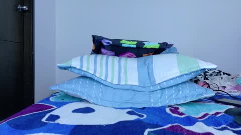 sandy online show from February 9, 6:21 pm