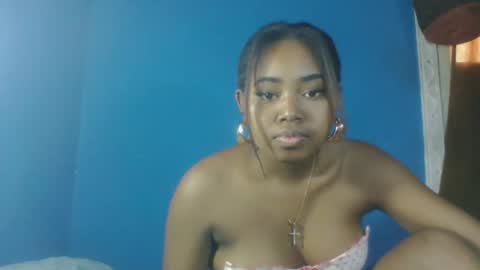 saniazzhh online show from March 9, 11:15 am