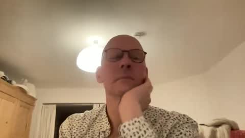 santaclausonice online show from November 22, 11:24 pm