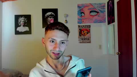 Snapshot of santi_mateo chatting on September 12, 5:15 pm Santi online show from September 12, 5:15 pm
