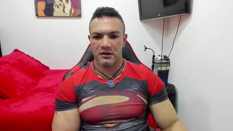 Snapshot of santi_pastori chatting on October 15, 7:04 pm santi_pastori online show from October 15, 7:04 pm