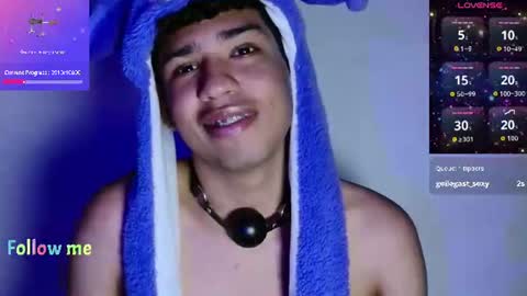 santi online show from June 22, 7:21 pm