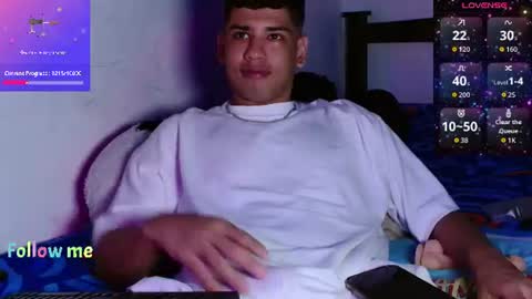 santi online show from June 27, 8:48 pm
