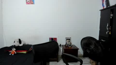 Julius Novachrono  online show from July 29, 5:51 am