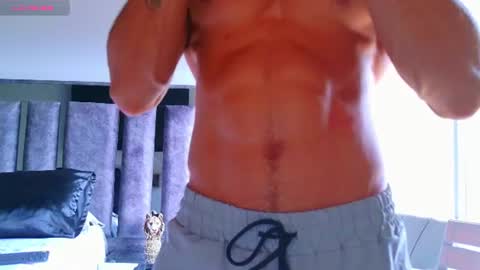 Santiago Seans online show from June 17, 2:11 pm