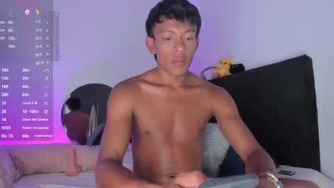 santi online show from March 17, 2:16 am