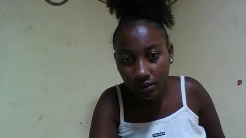 santiola online show from March 7, 10:10 pm