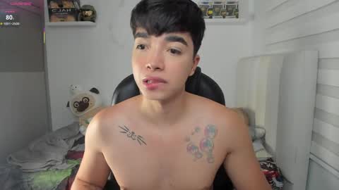 Mr. Santiago online show from April 24, 1:57 pm
