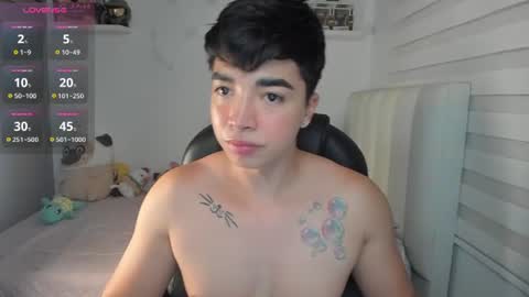 Mr. Santiago online show from July 25, 2:15 pm